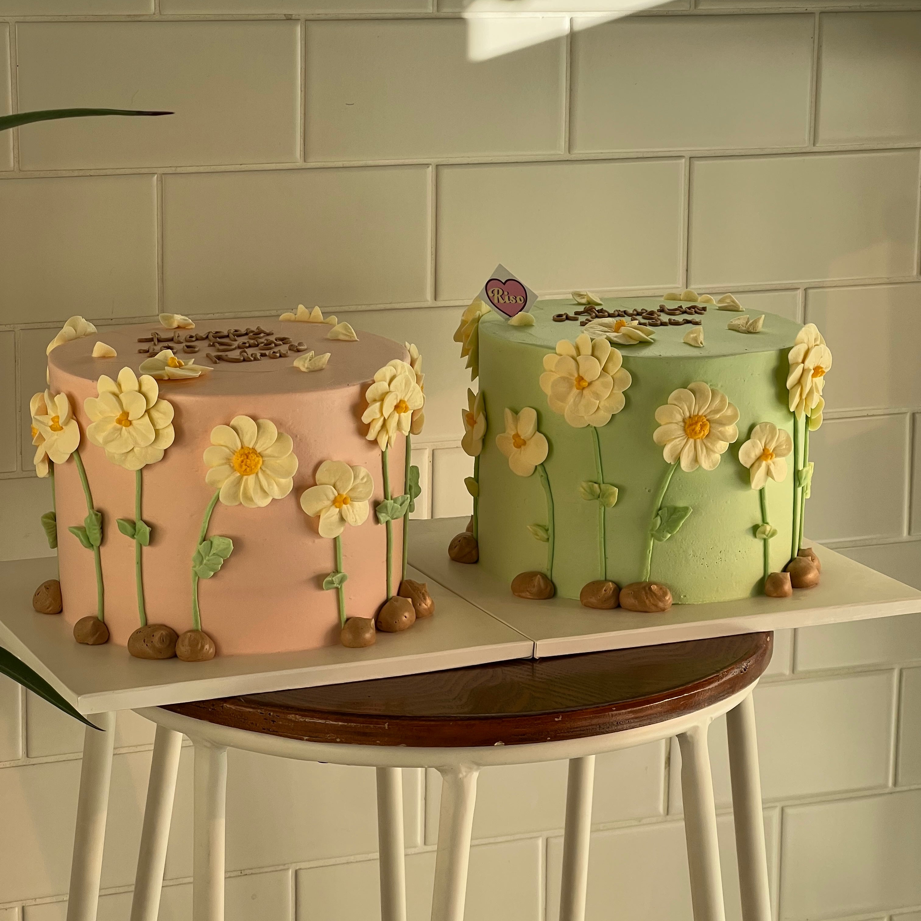 High Daisy Cake (Tall Design) (Round/Heart)