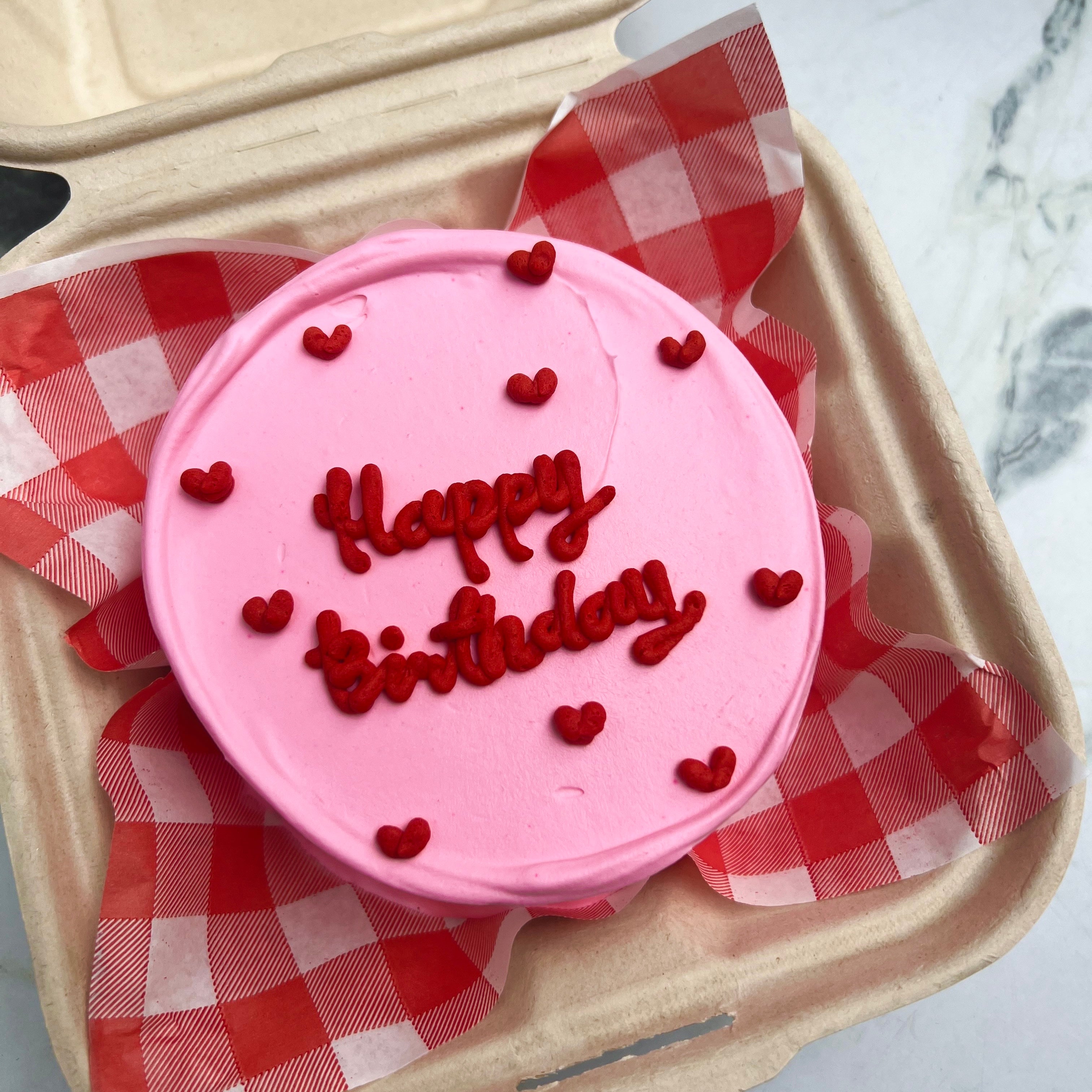 Simple Heart Lunch Box Cake