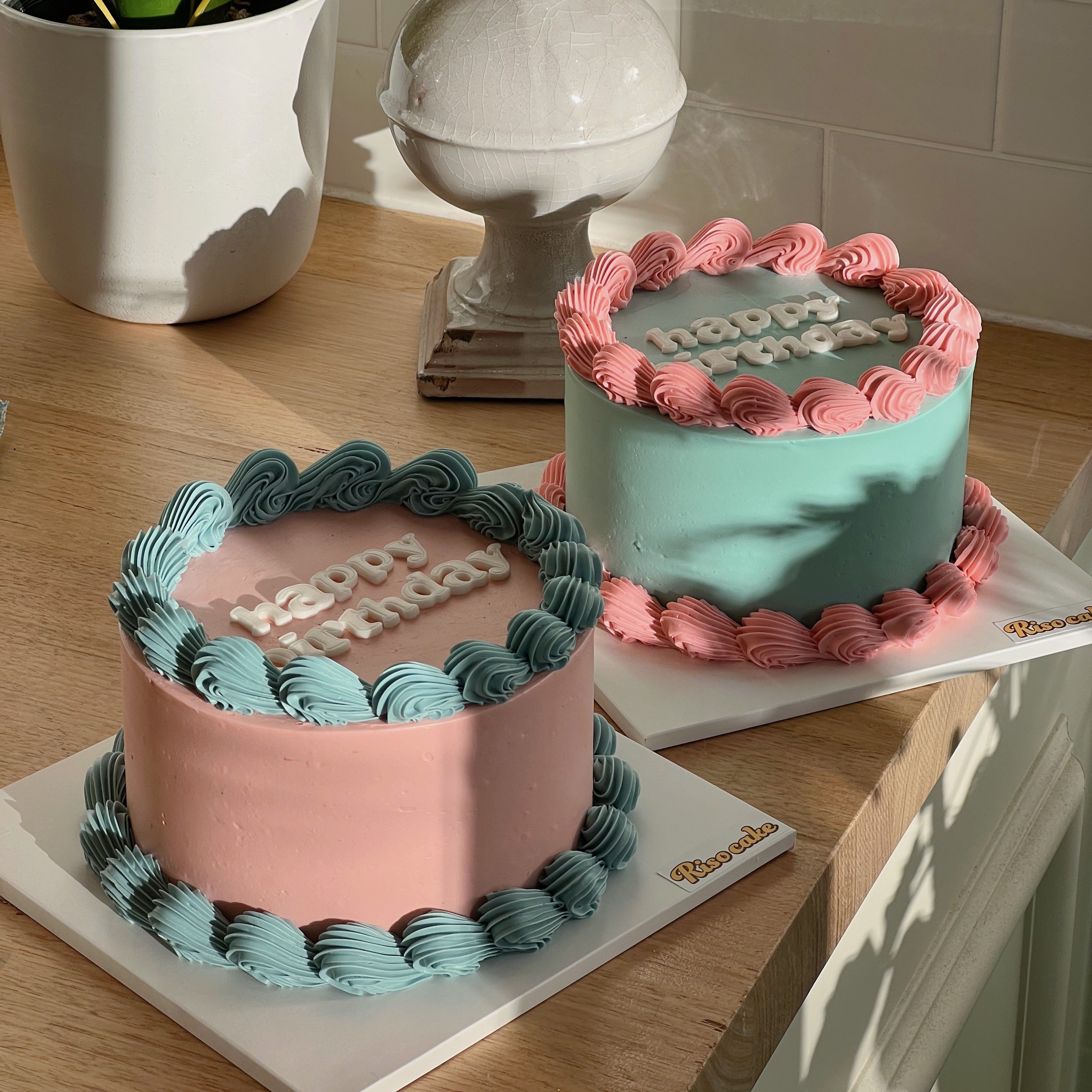 Simple Fondant Cake (Round/Heart)