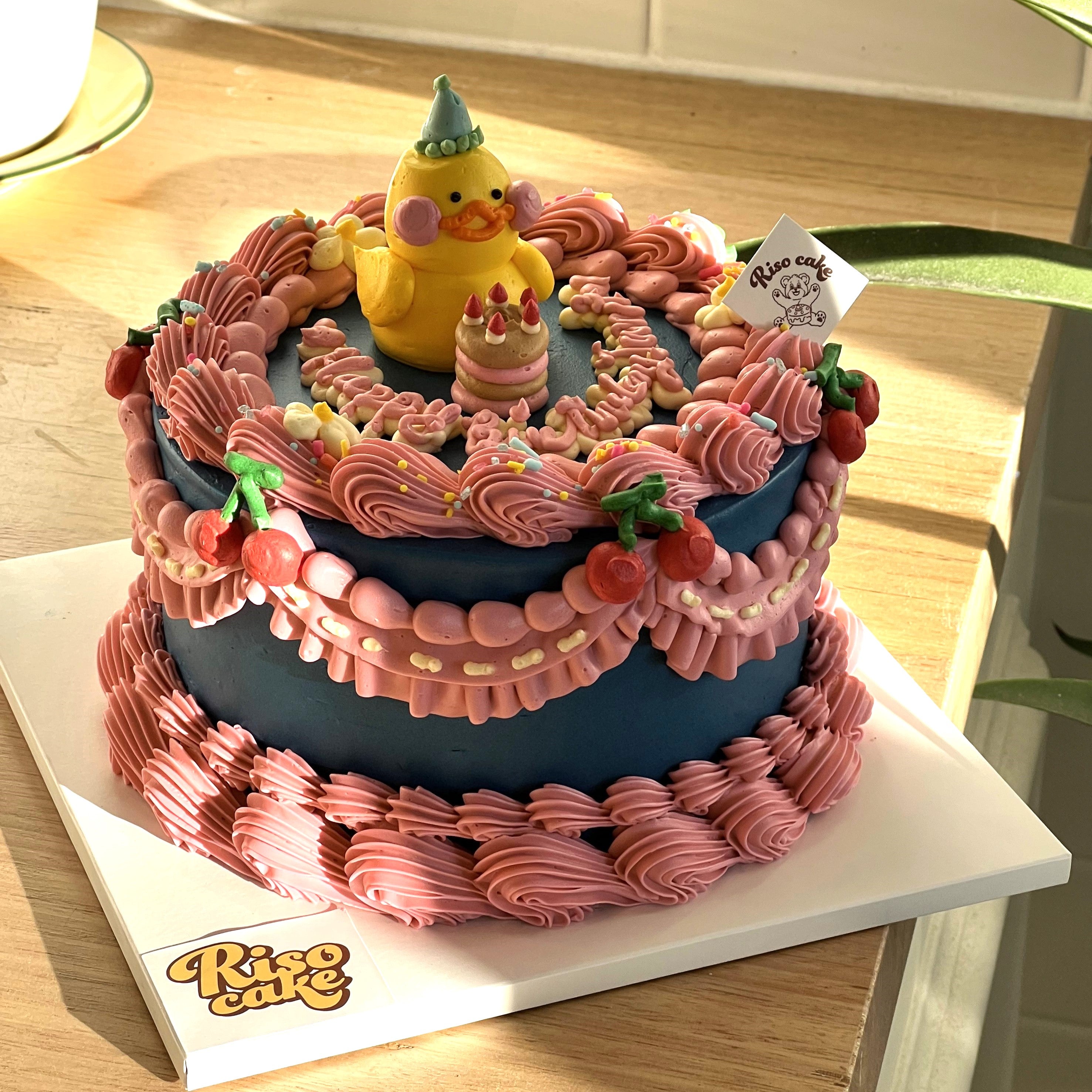 Animal's Birthday Cake