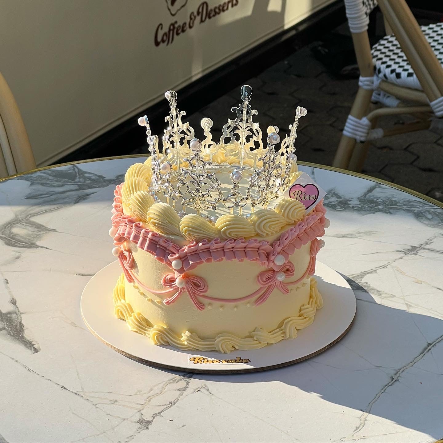 Luxury Tiara Cake (Tall Design)
