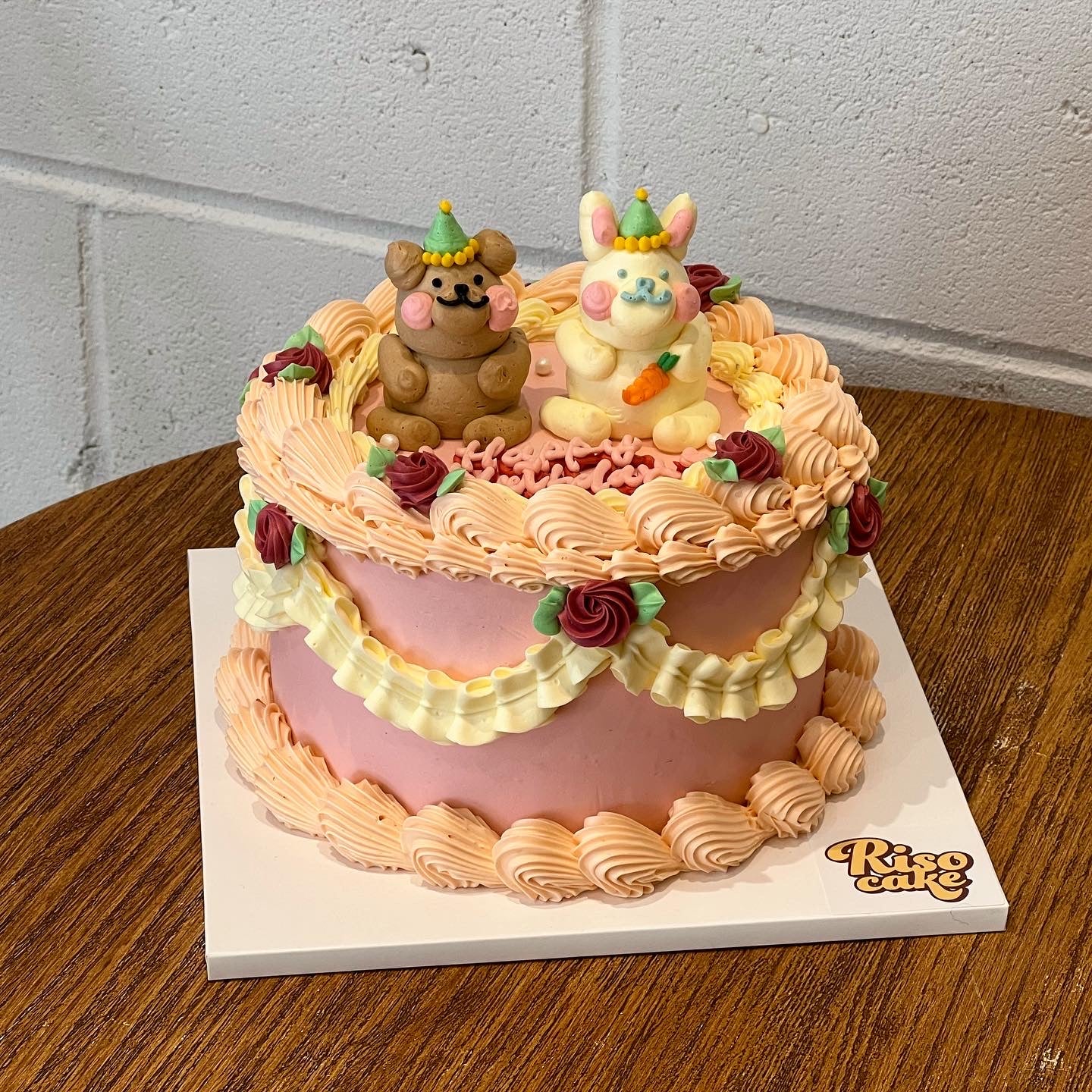 Rose vintage Animal Cake