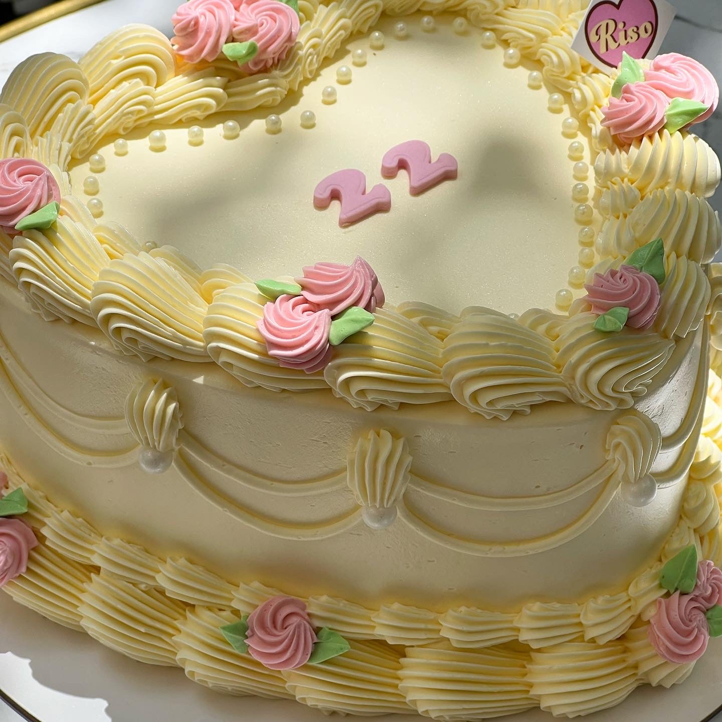 Rose Pearl Cake (Round/Heart)