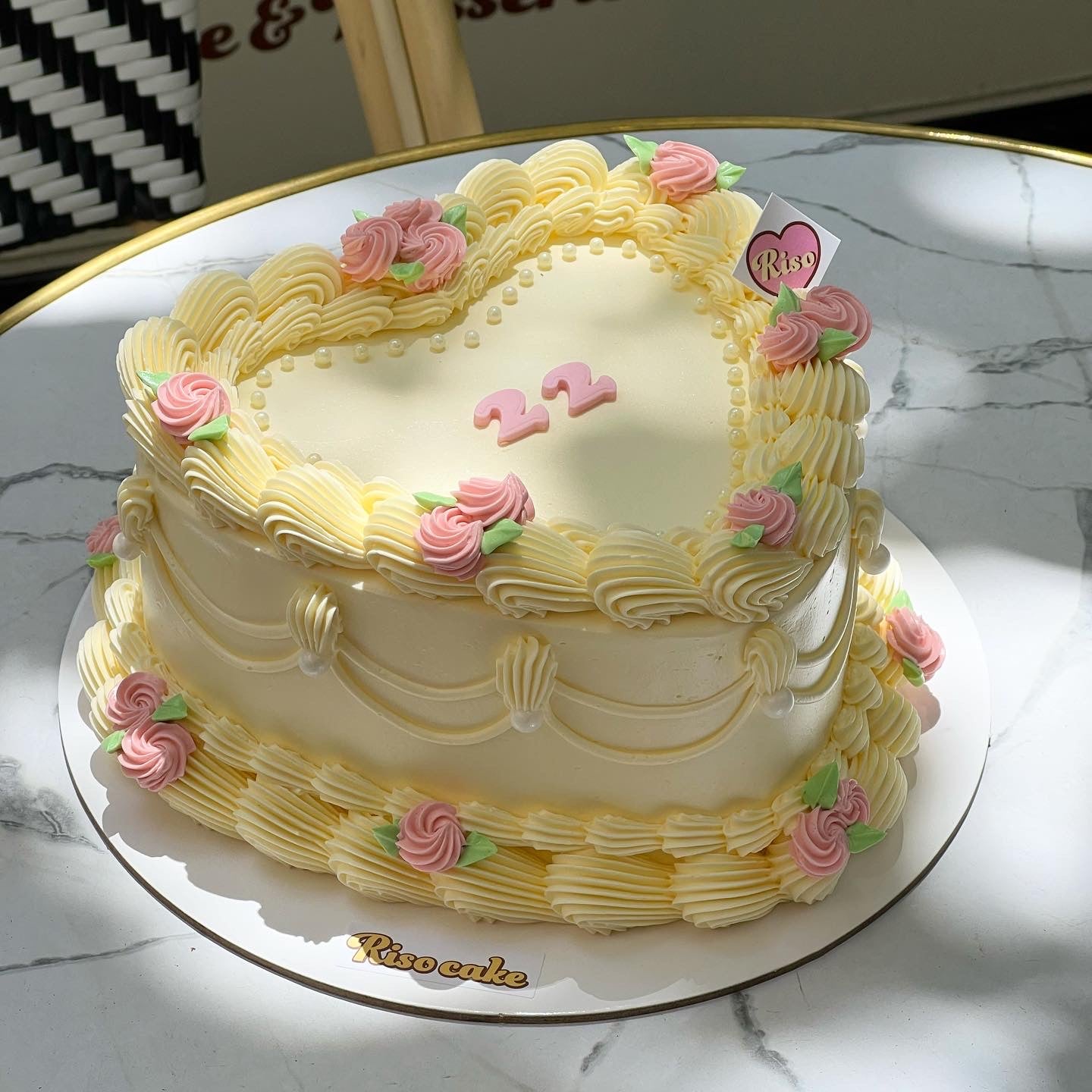 Rose Pearl Cake (Round/Heart)