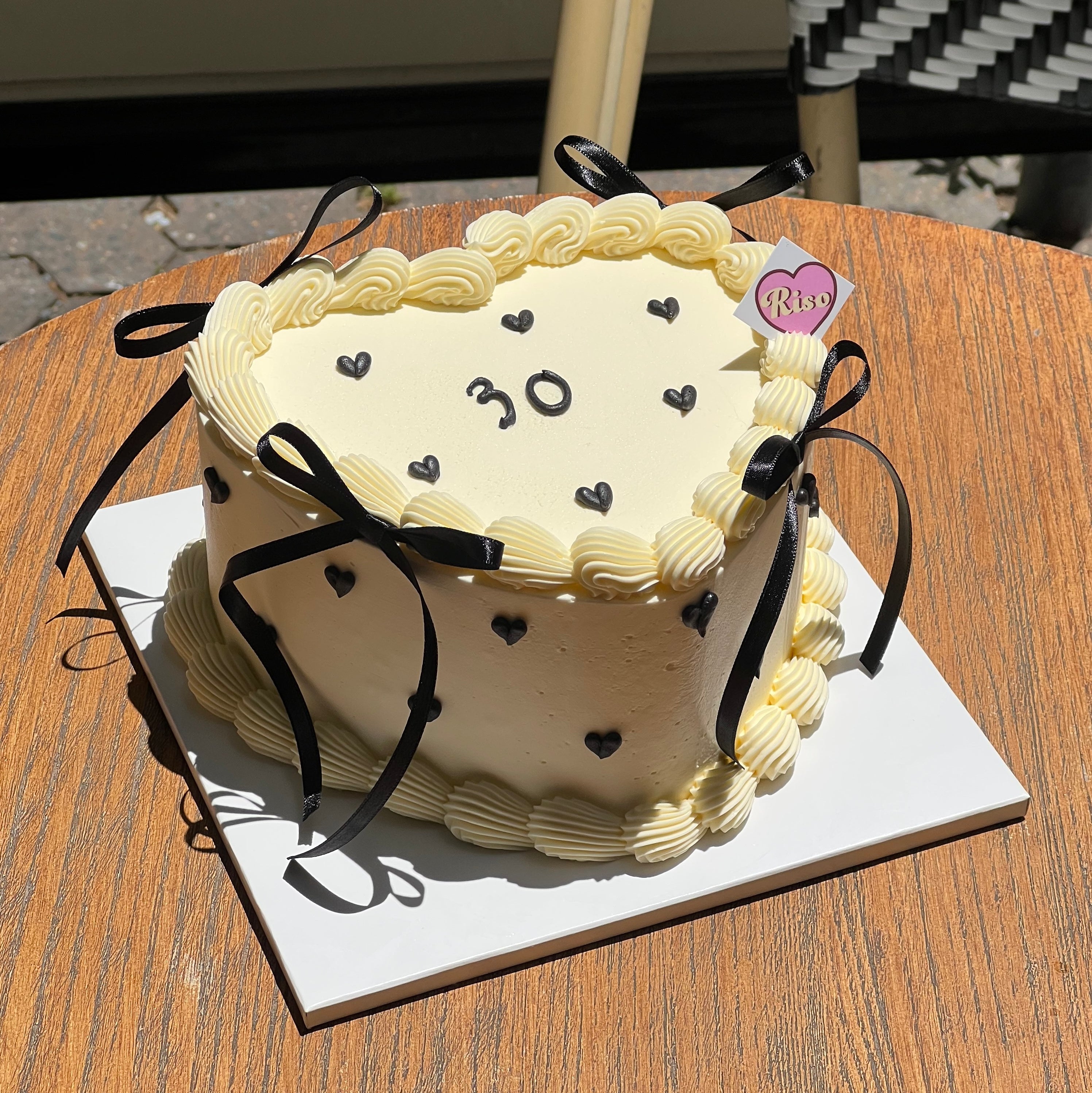 Little Heart Ballet Core Cake (Round/Heart)