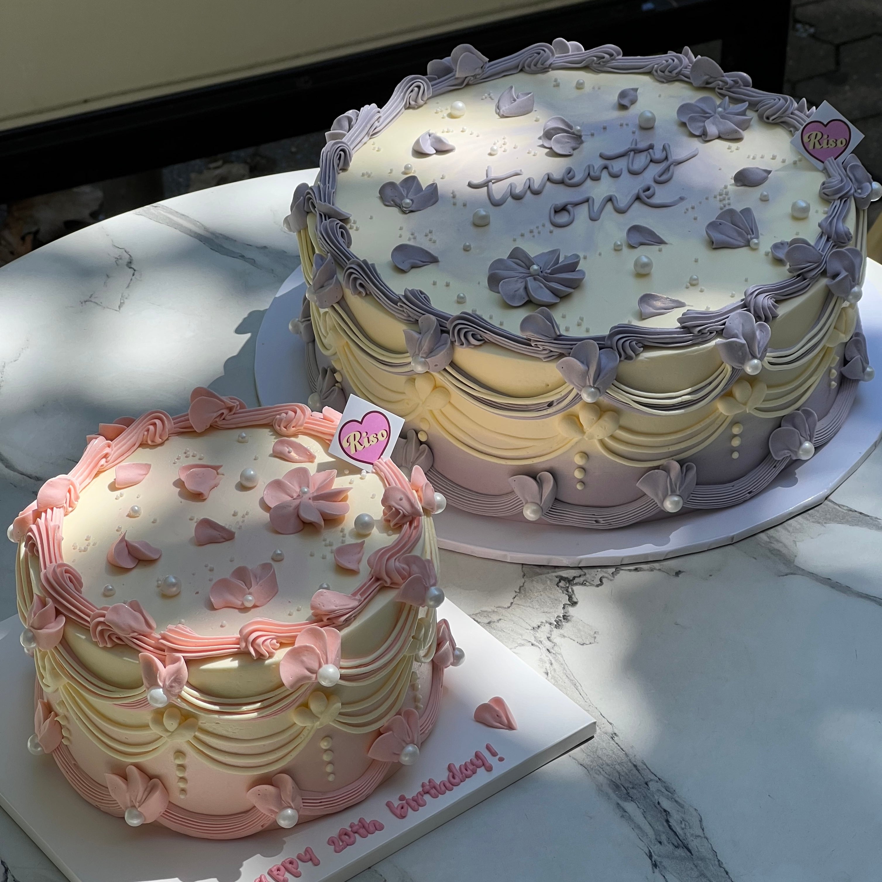 Petal Flower Cake (Round/Heart)