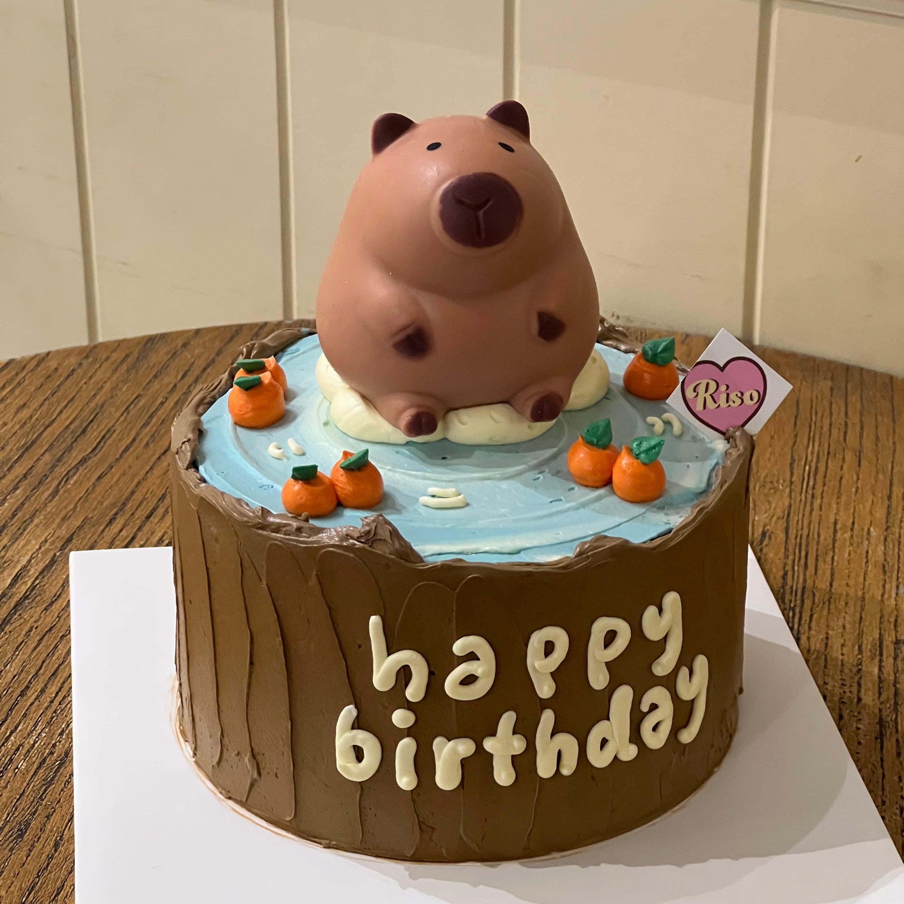 Capybara Cake