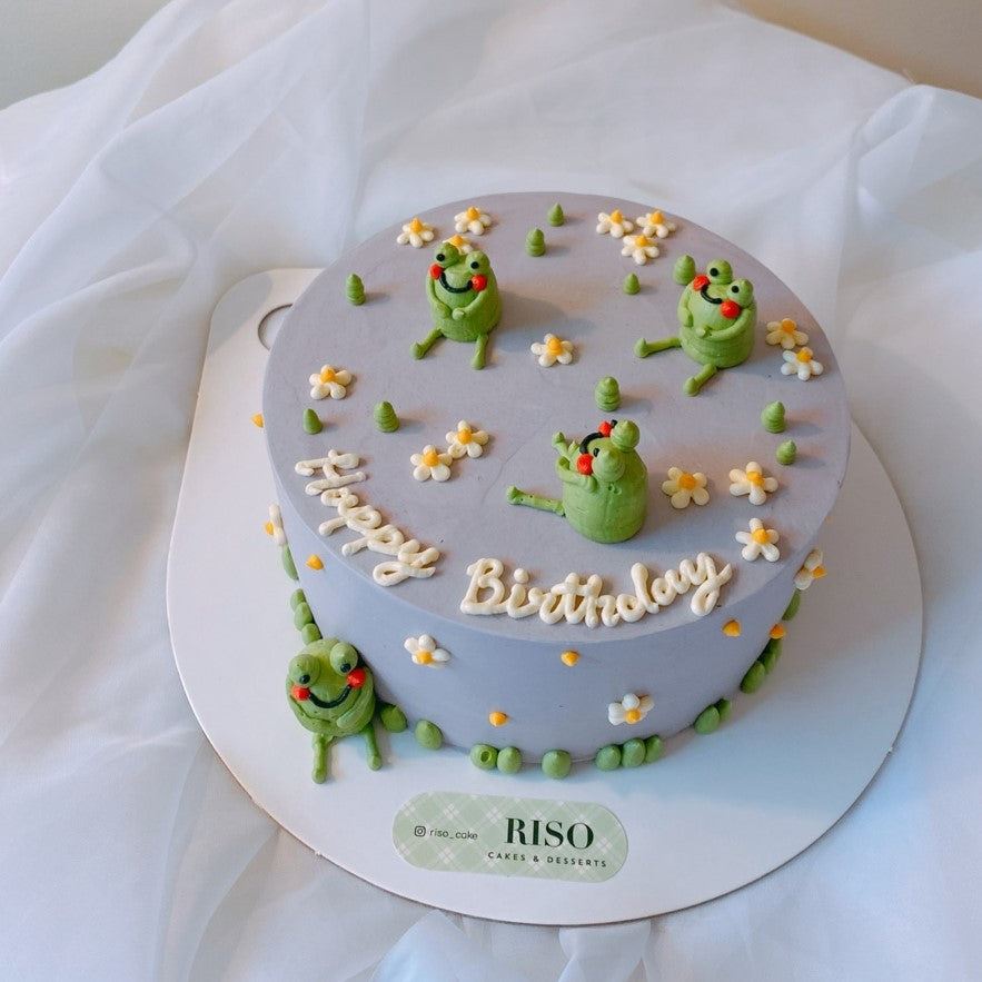 Frog Picnic Time Cake