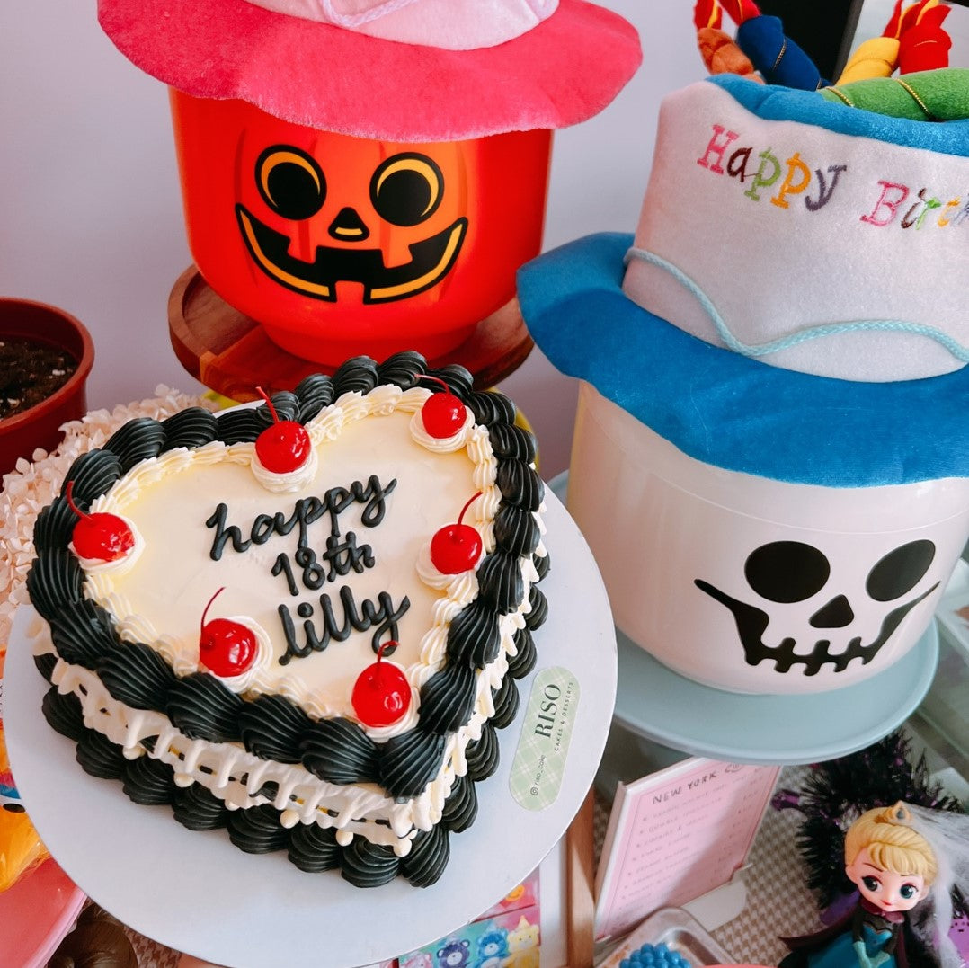 Side Ribbon  Vintage Cake (Round/Heart)