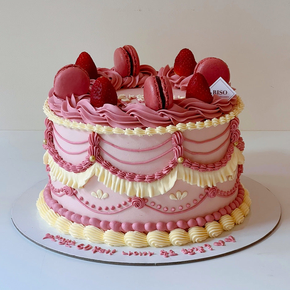 Macaron Vintage Cake (Tall Design)