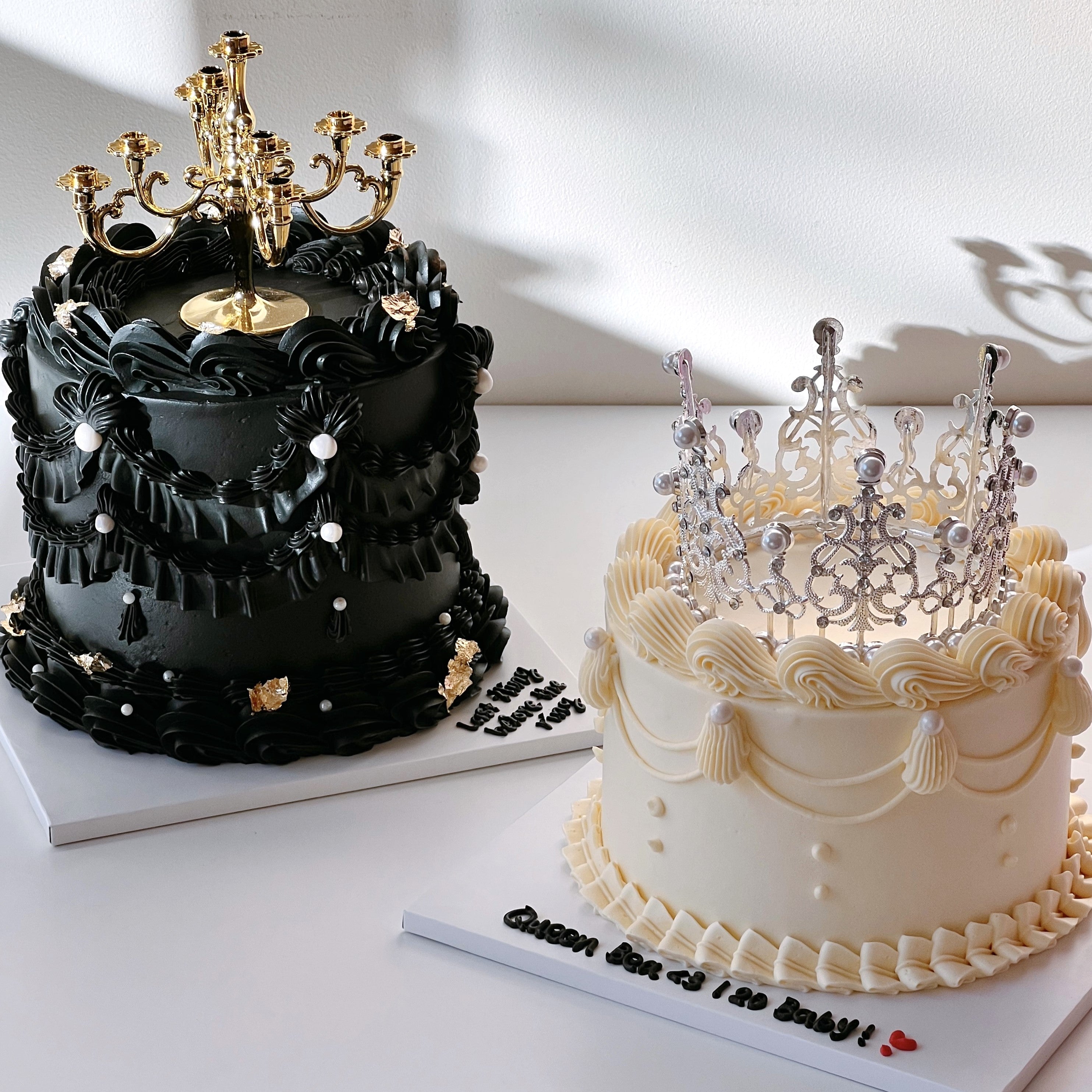 Chandelier Vintage Cake (Tall Design)