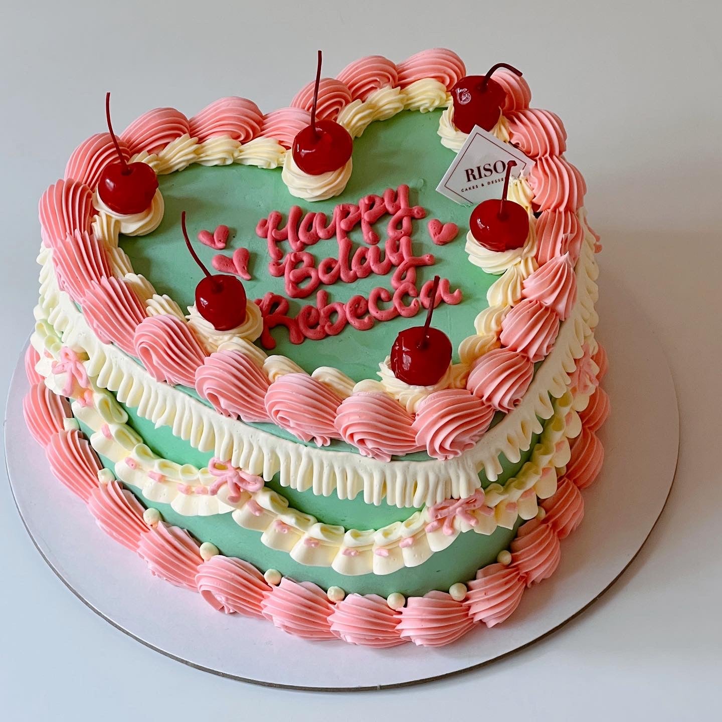 Side Ribbon  Vintage Cake (Round/Heart)