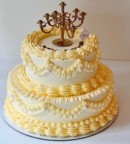 Chandelier Cake (Gold Chandelier only)