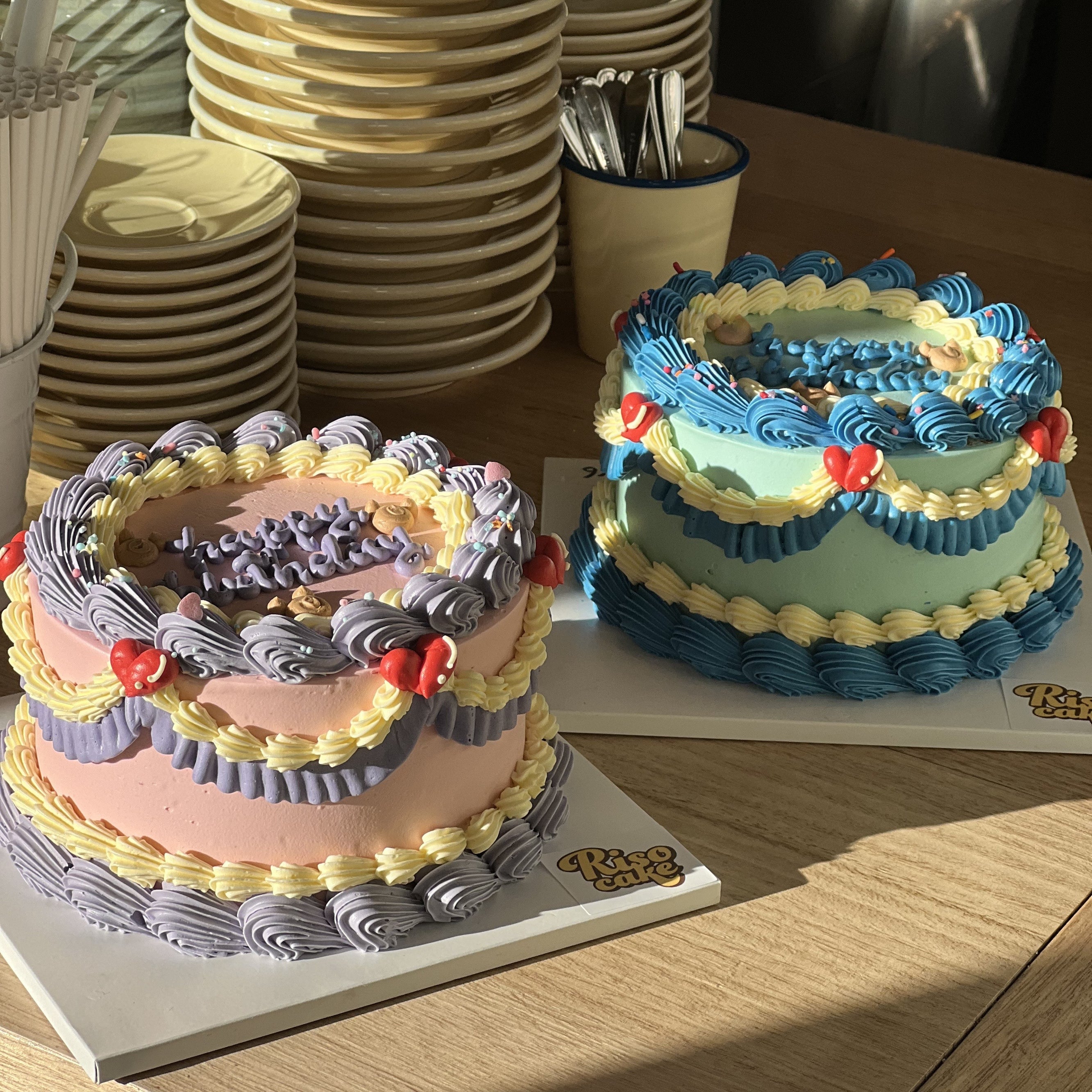 Baby Vintage Cake (Round/Heart)
