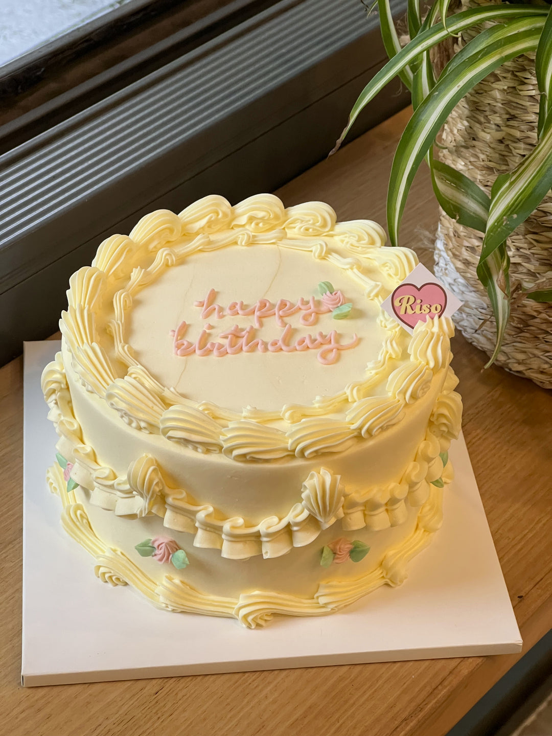 [OCTOBER SPECIAL] Rose Vintage Cake 6"