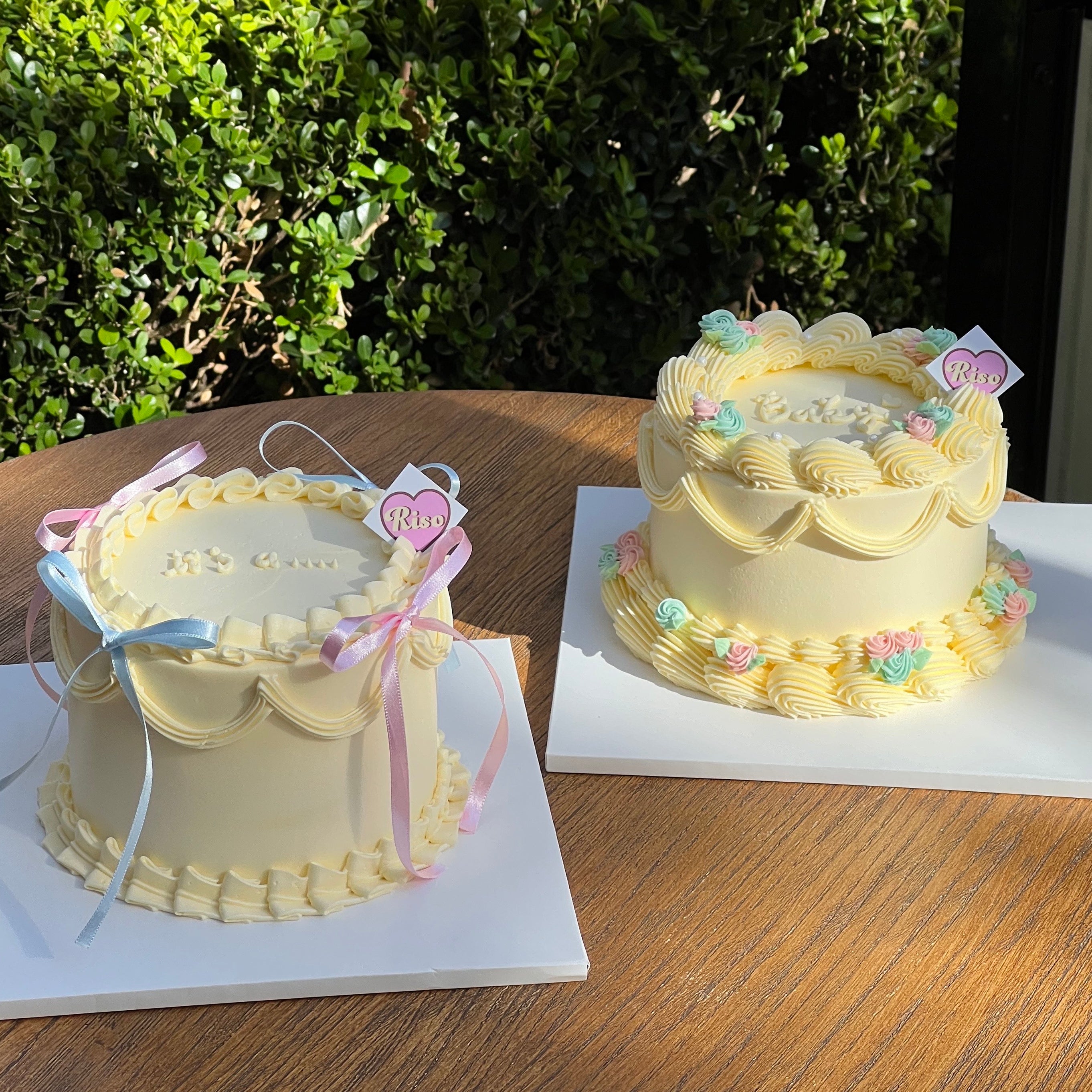 [Gender Reveal] Vintage Core Cake