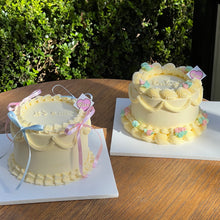 Load image into Gallery viewer, [Gender Reveal] Vintage Core Cake
