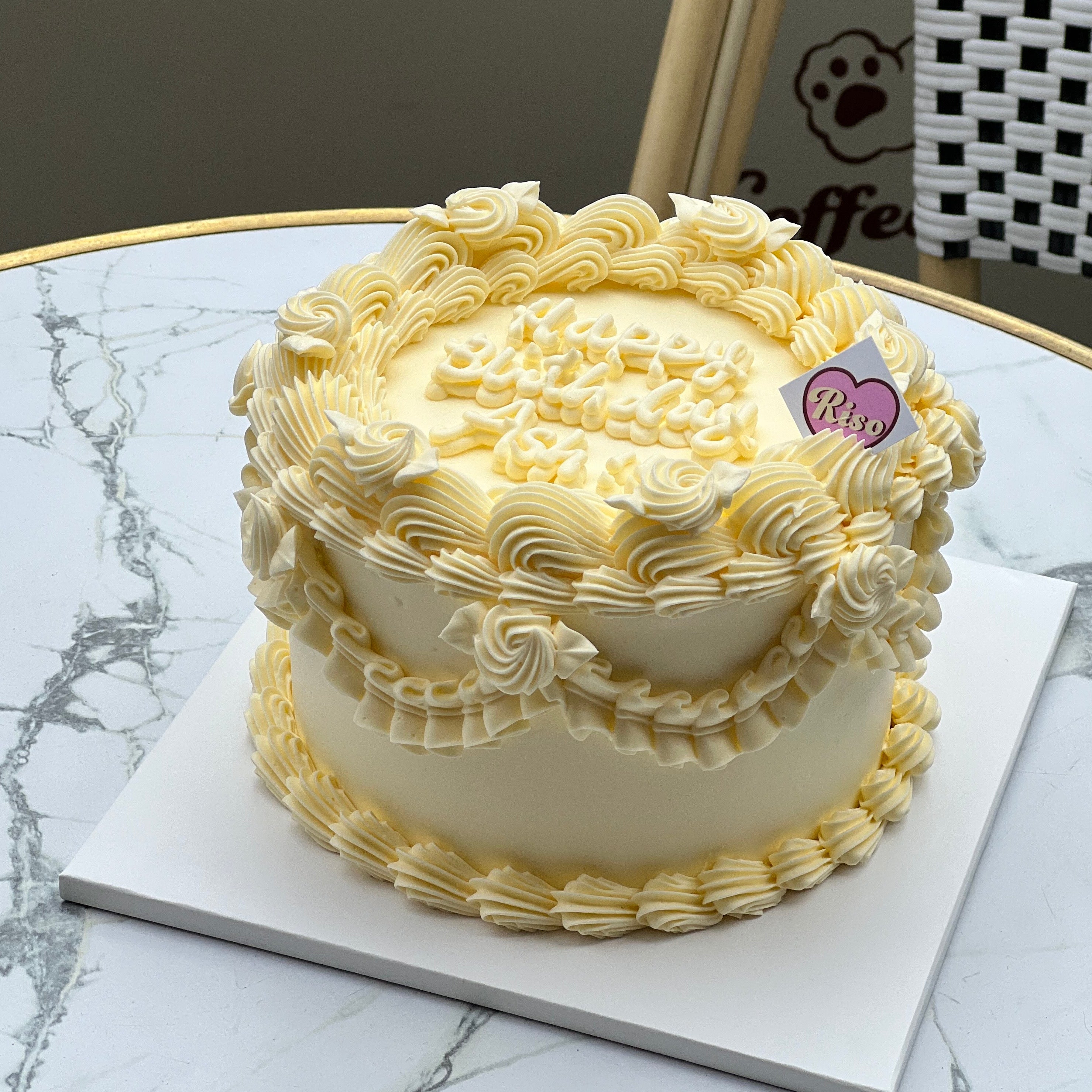 [Gender Reveal] Rose Vintage Cake (Round/Heart)