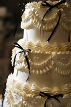 Load image into Gallery viewer, Vintage Ribbon 3 tier Cake
