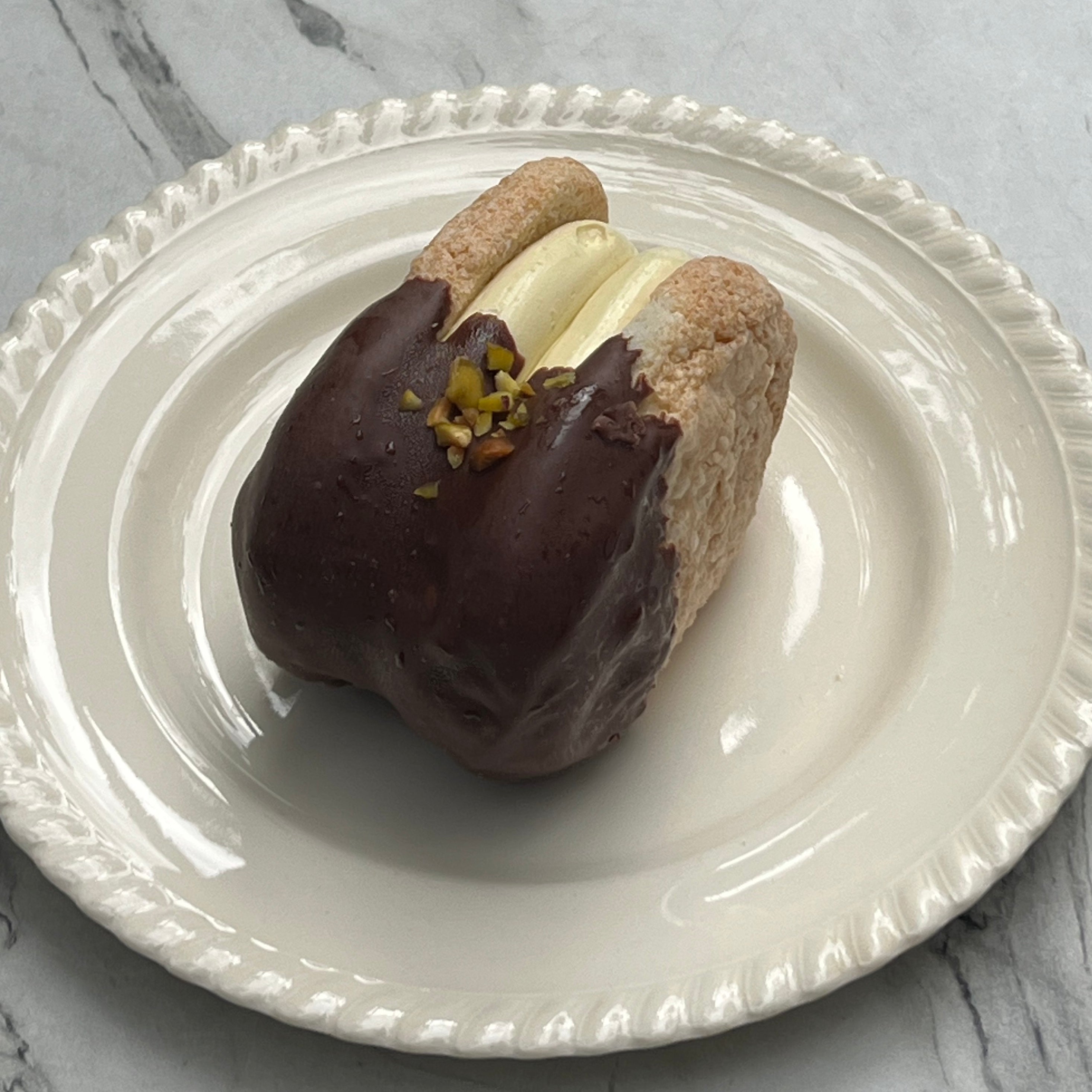 Dubai Chocolate Dacquoise – Riso Cake