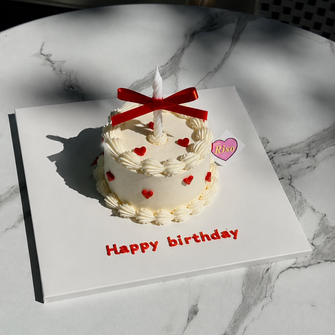 Red Heart Bite-sized Cake