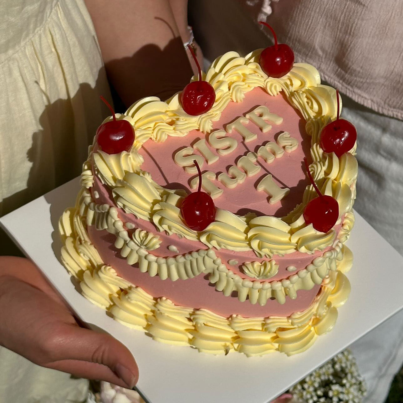 One Colour Text Cake (Round/Heart)