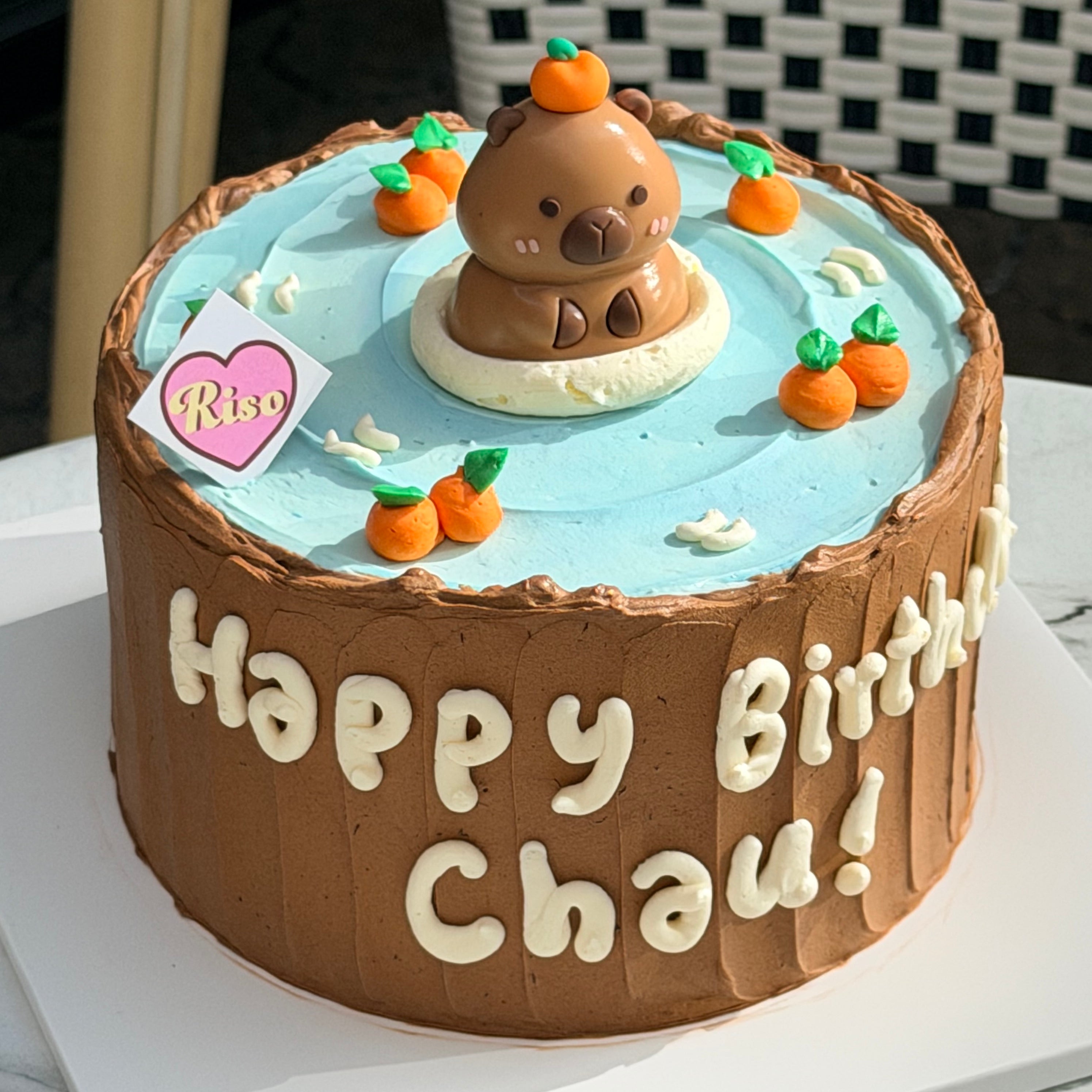 Capybara Cake