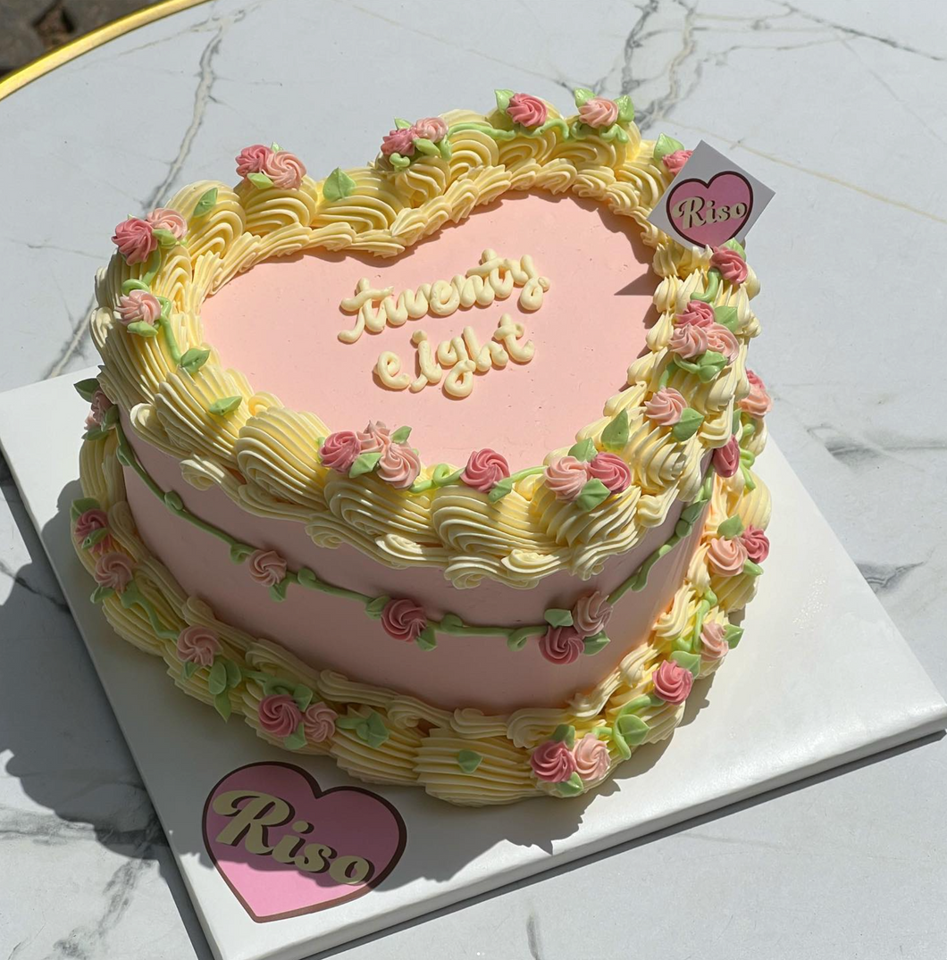 Rose Beauty Vintage Cake (Round/Heart)