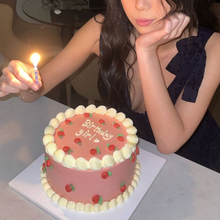 Load image into Gallery viewer, Briddy Cake
