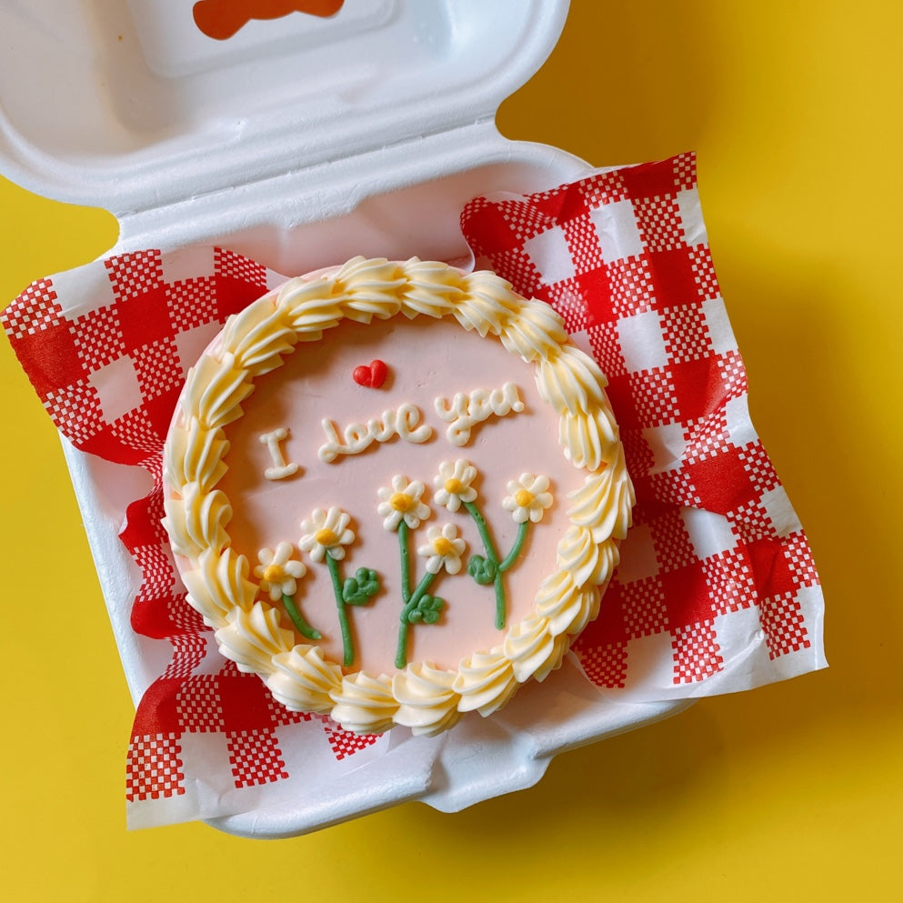 Daisy Garden Lunch Box Cake
