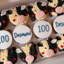 Load image into Gallery viewer, Animal X Name tag Cupcake
