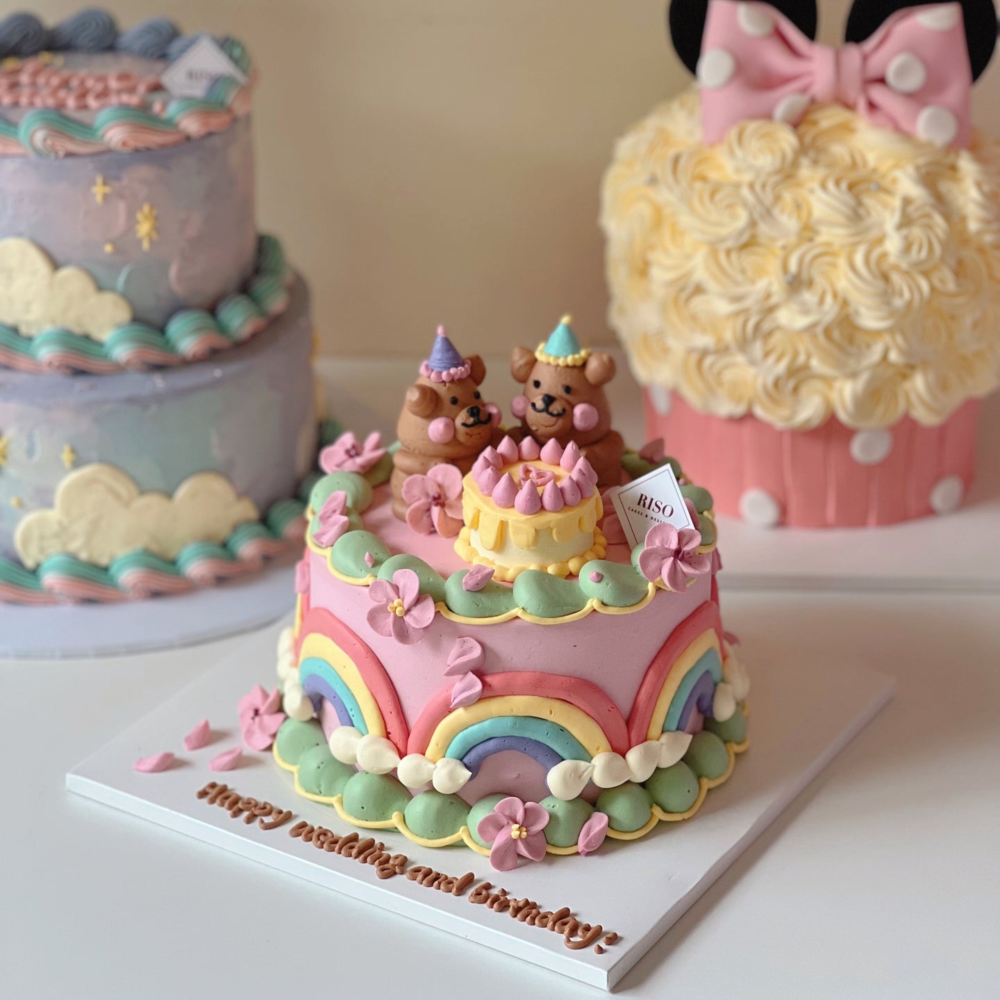 3D Flower Bear Cake