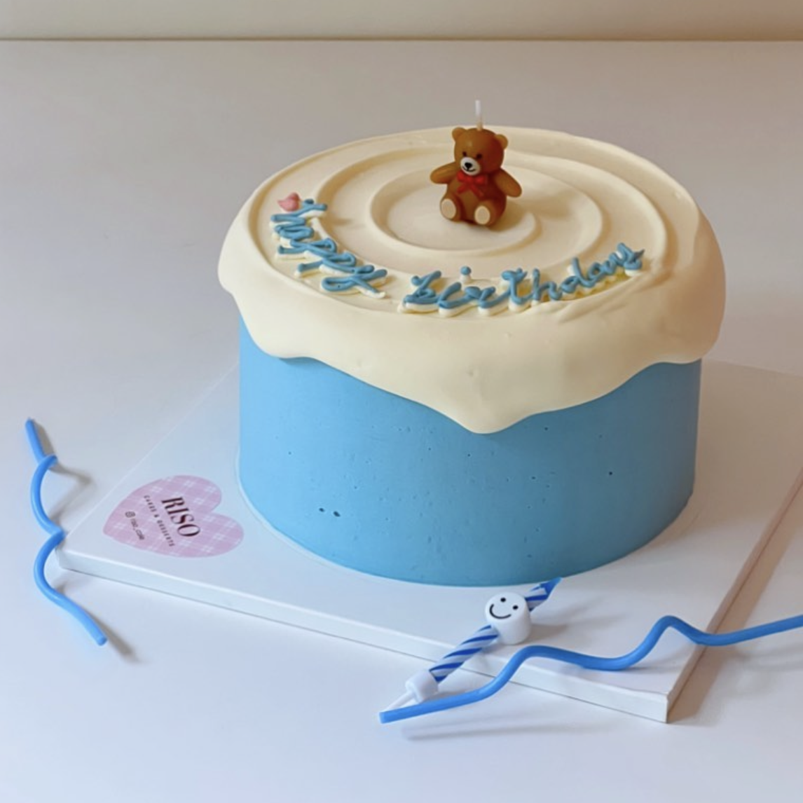 Melting Bear Cake