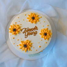 Load image into Gallery viewer, Sunflower Cake
